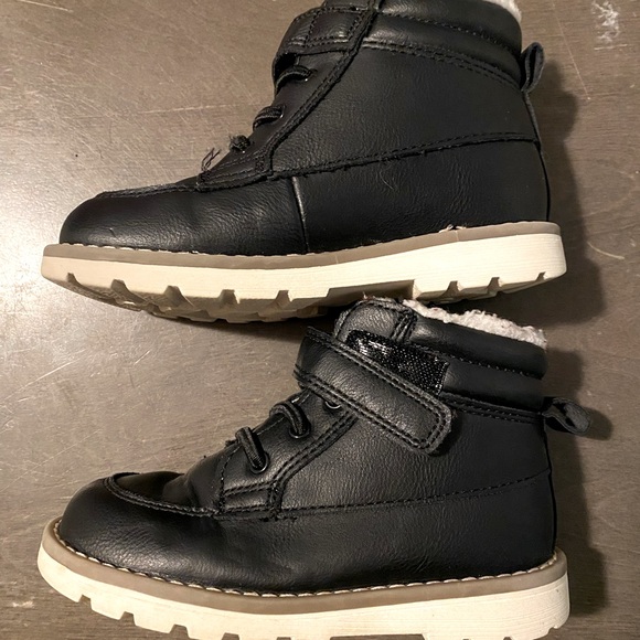 Boys faux leather boots - Picture 2 of 5